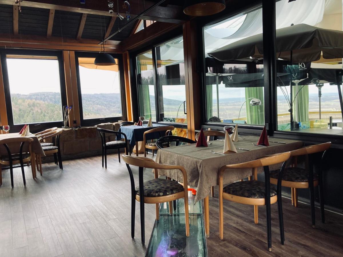 Berg-Gasthof Hoetzelein Kunreuth Bagian luar foto